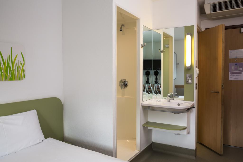 Ibis Budget Glasgow Bagian luar foto